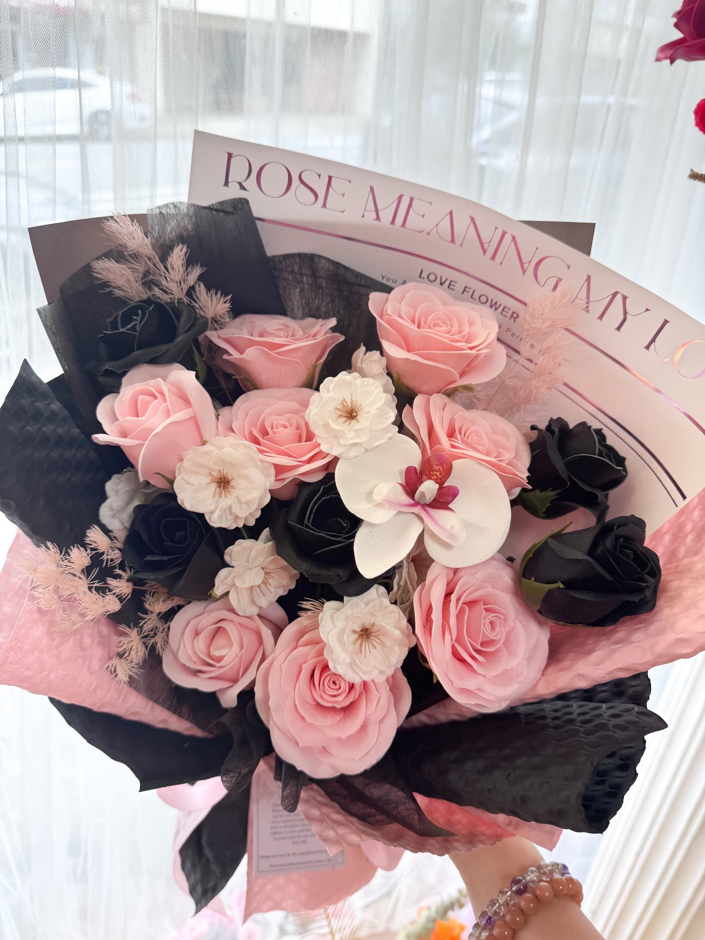 [SOAP FLOWER] Black Pink Romance Bouquet