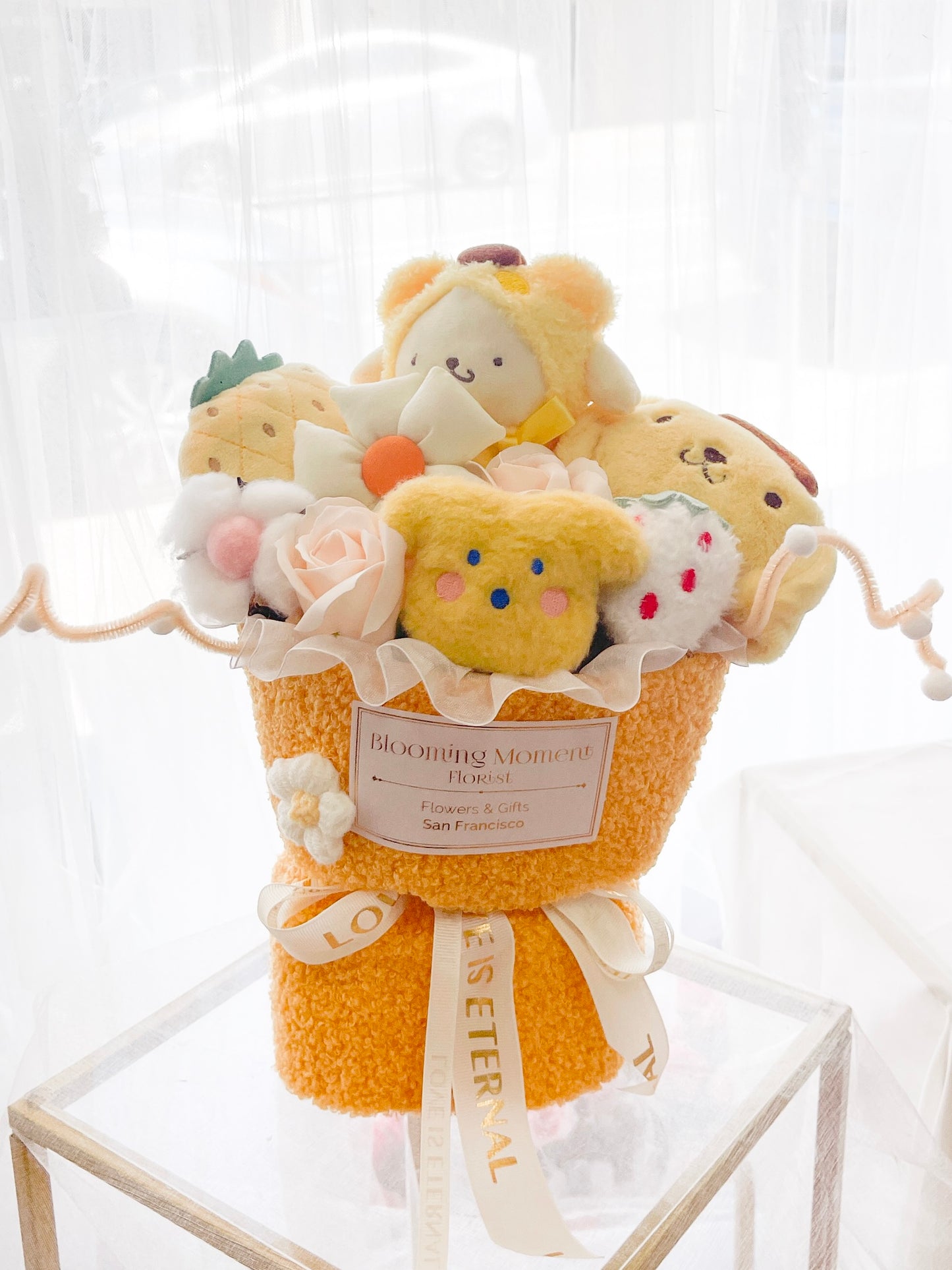 Sunny Delight Pom Pom Purin Plush Bouquet