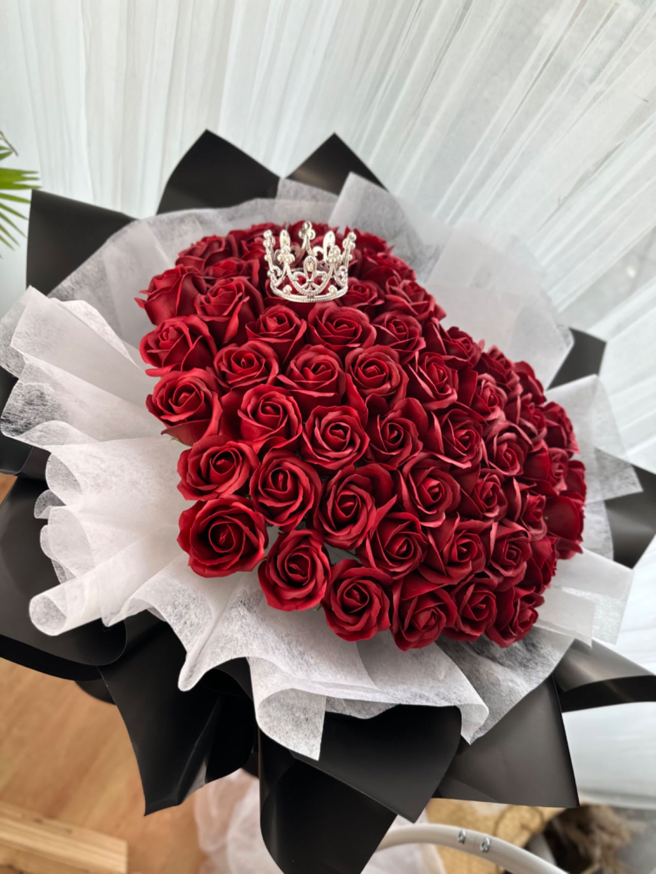 [SOAP FLOWER] Queen of Hearts Roses Bouquet