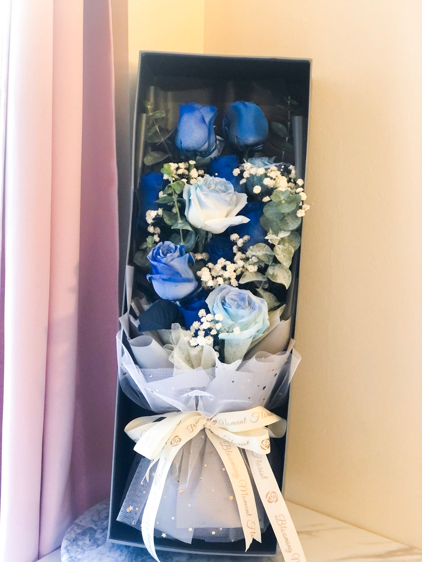 [FRESH FLOWER] Fantasy blue rose bouquet in long gift box