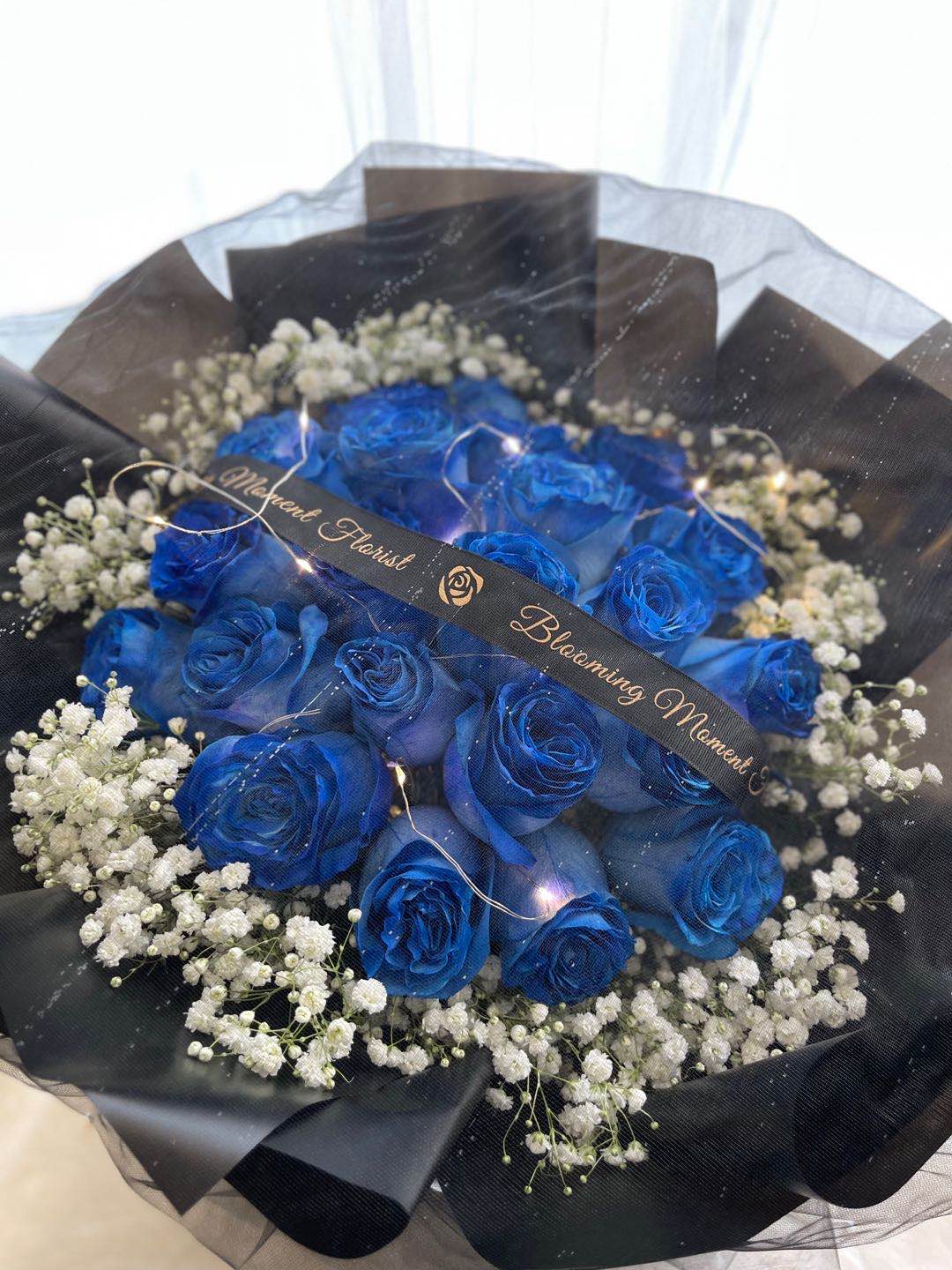 [FLOWER] 宝蓝色玫瑰花束
